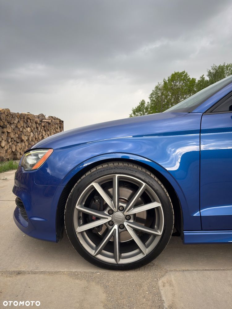 Audi S3 S tronic - 11