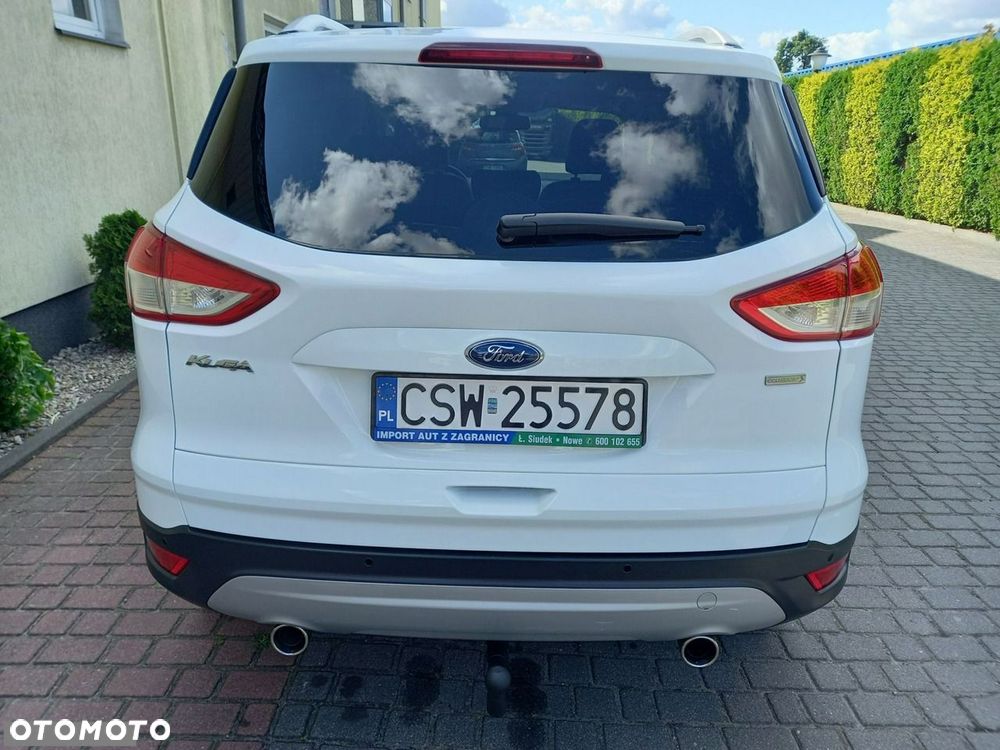 Ford Kuga 1.6 EcoBoost 2x4 Titanium - 12