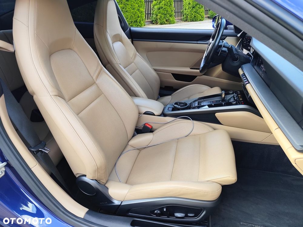 Porsche 911 Carrera S - 17
