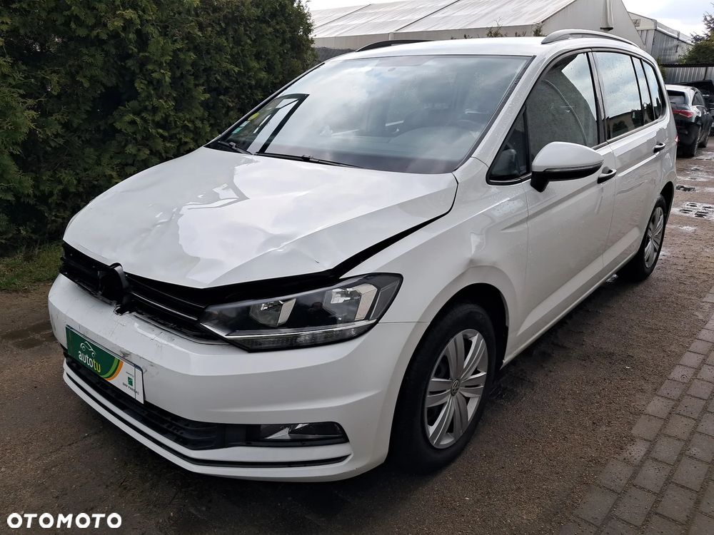 Volkswagen Touran - 1