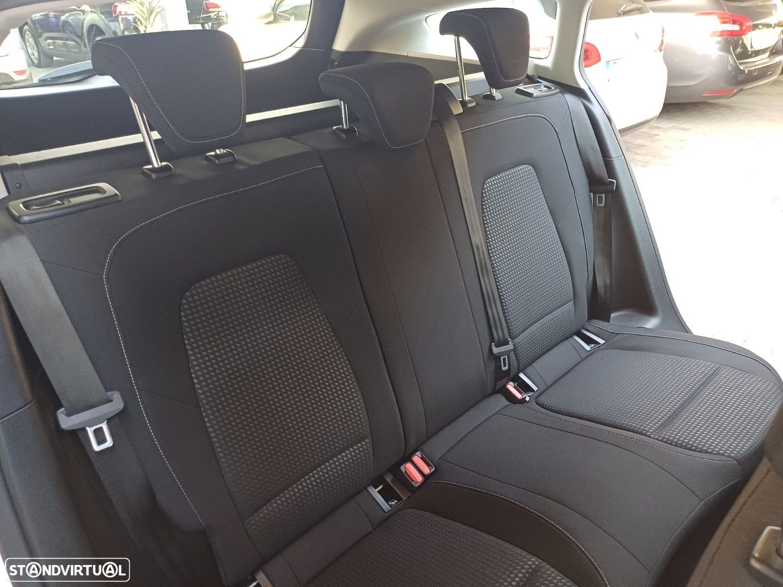 Ford Focus SW - 15