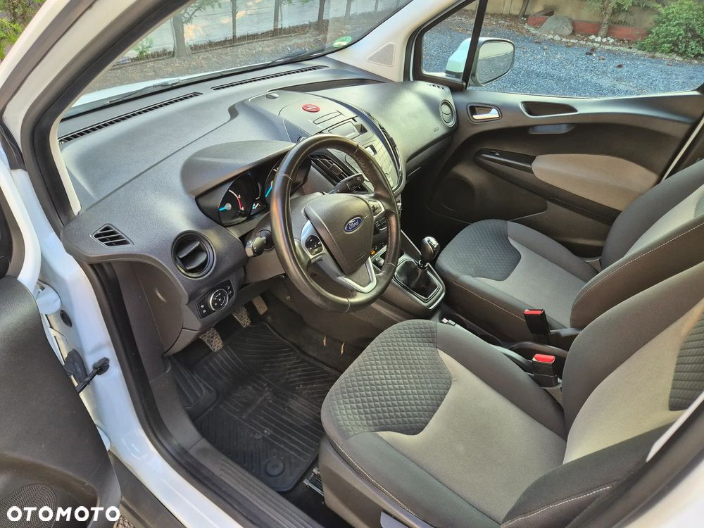 Ford Tourneo Courier 1.5 TDCi Trend - 13