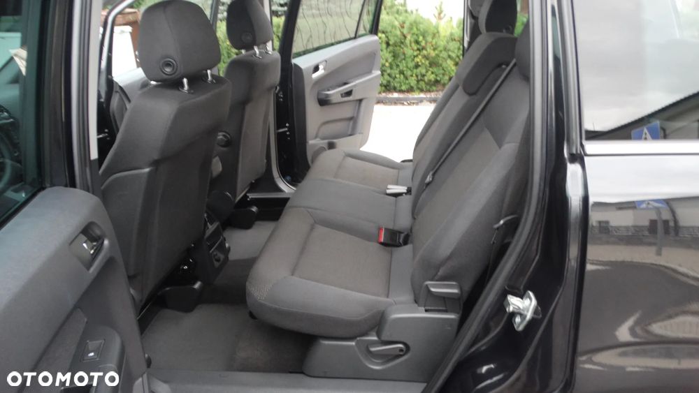 Opel Zafira 1.8 Cosmo - 14