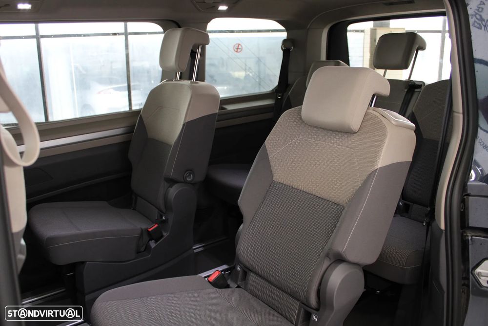 VW Multivan 2.0 TDI Life DSG - 8