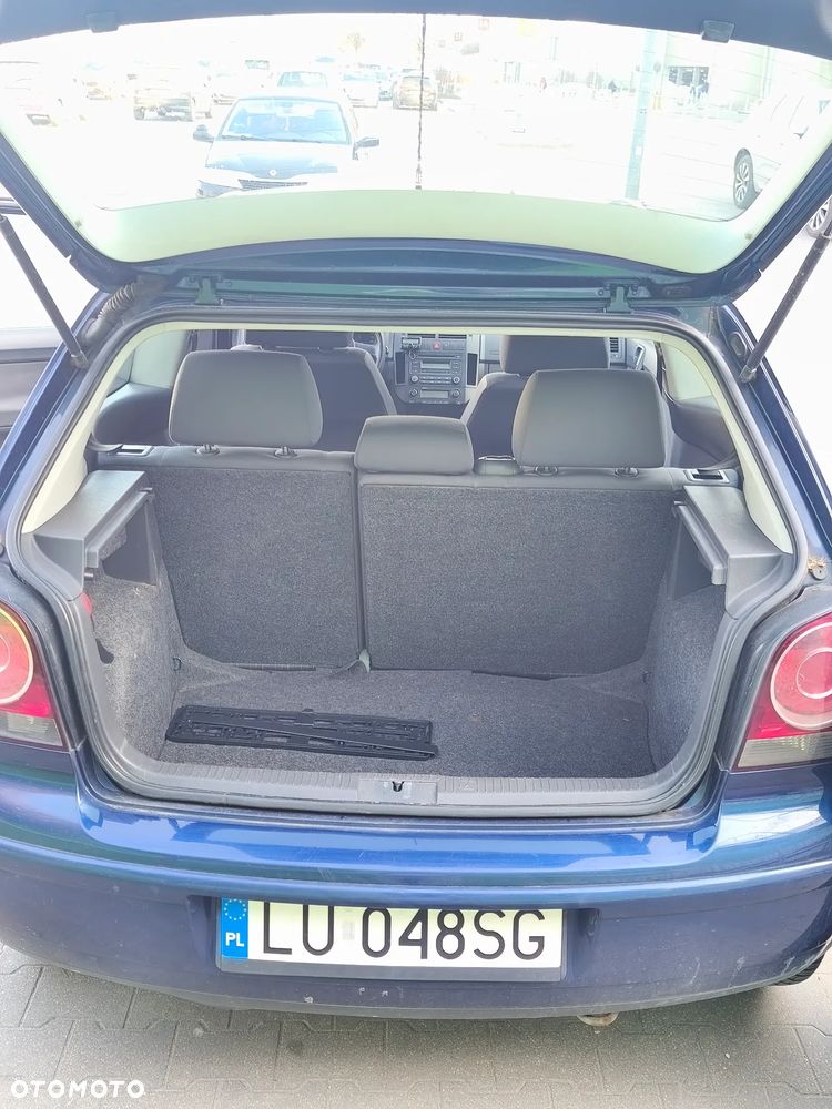 Volkswagen Polo 1.4 16V Comfortline - 16