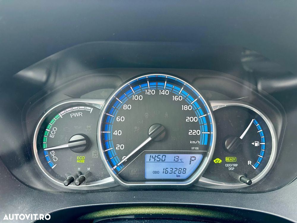 Toyota Yaris - 13