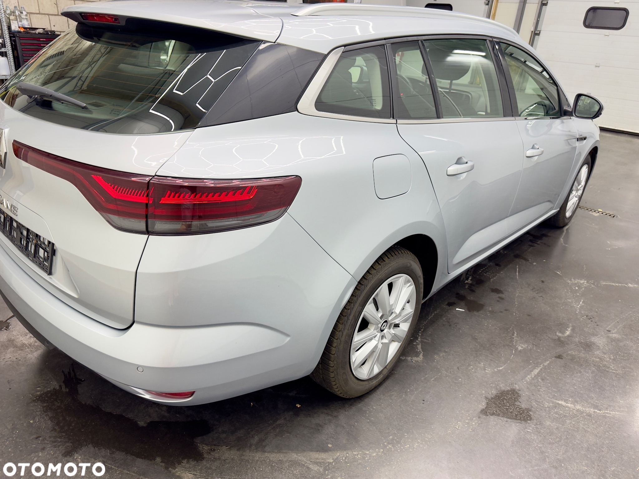 Renault Megane 1.3 TCe FAP Zen - 7
