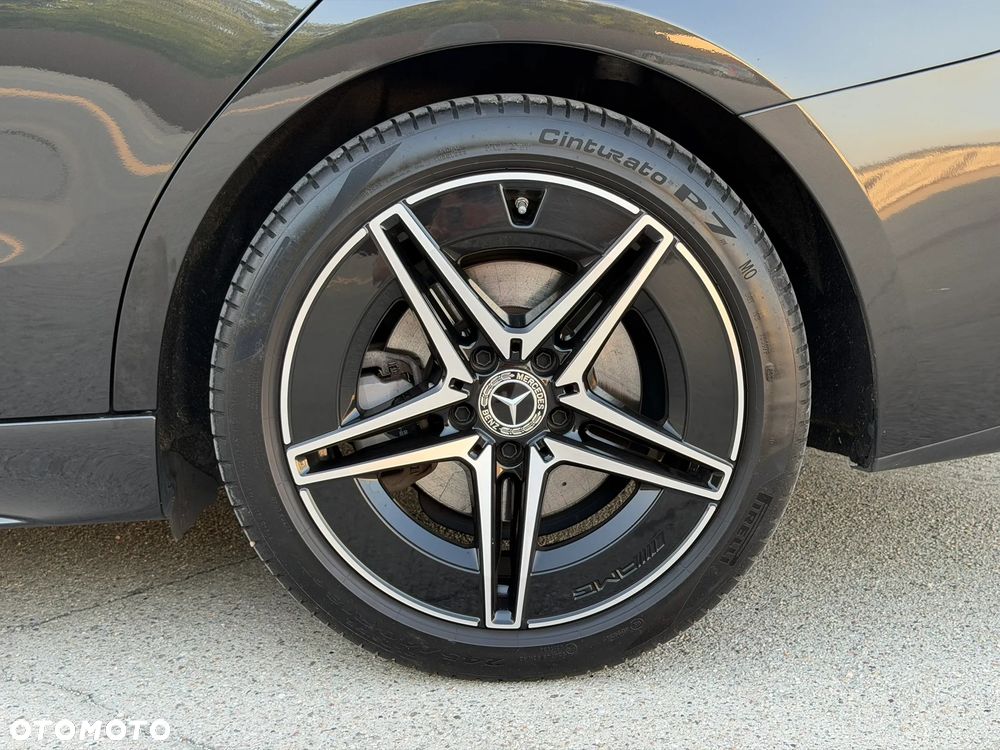 Mercedes-Benz Klasa C 220 d 4Matic 9G-TRONIC AMG Line - 15