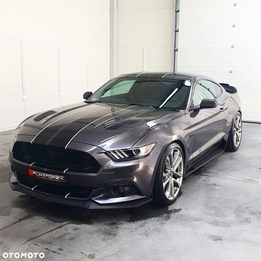 Ford Mustang 5.0 V8 GT - 1