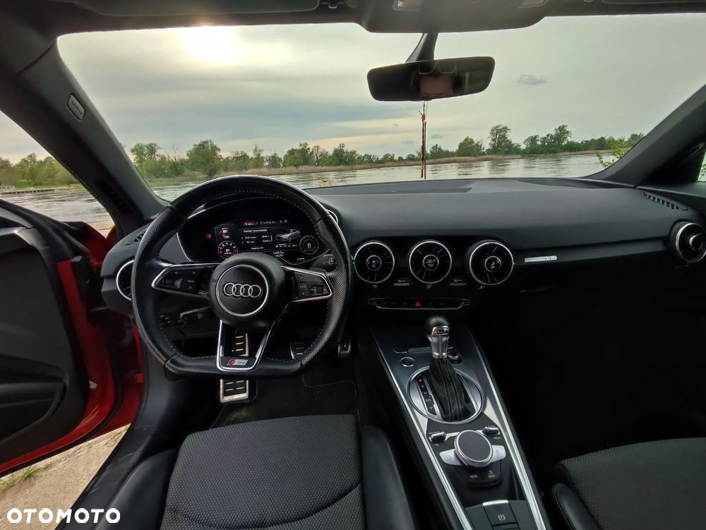 Audi TT Coupé - 22
