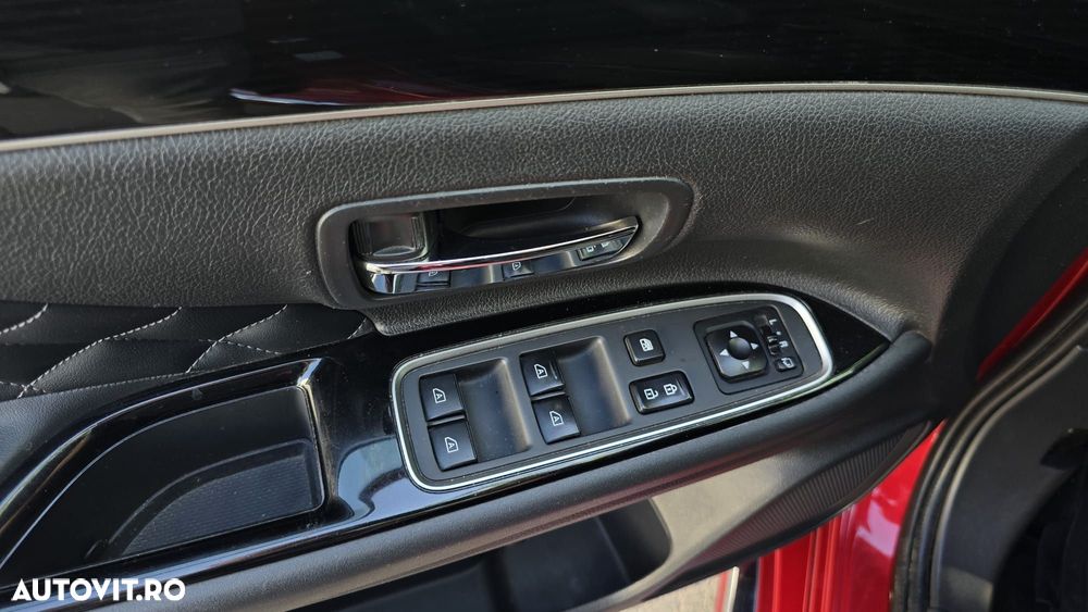 Mitsubishi Outlander PHEV 2.4 L 4X4 Instyle - 8