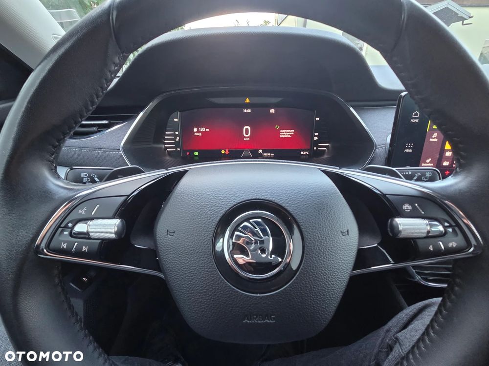 Skoda Octavia 2.0 TDI Style DSG - 24
