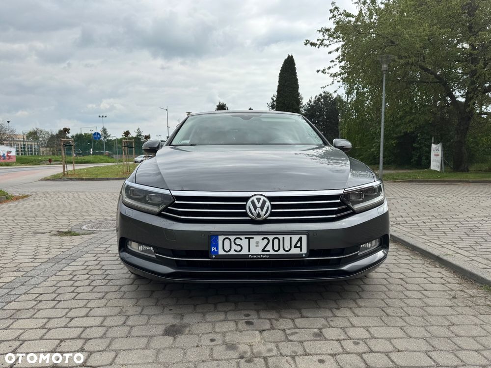 Volkswagen Passat 2.0 TDI BMT Comfortline DSG - 2