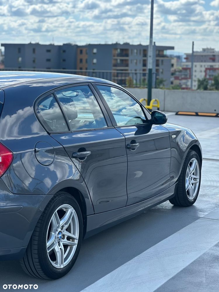 BMW Seria 1 - 9