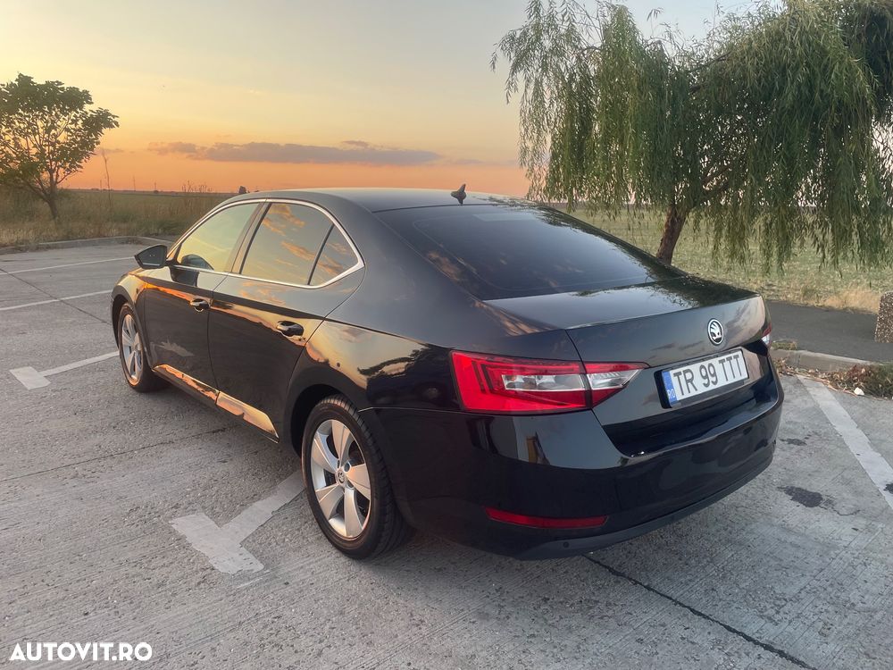 Skoda Superb - 5