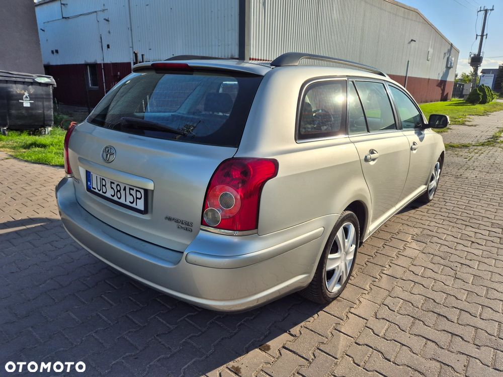 Toyota Avensis 2.0 D-4D Luna - 5