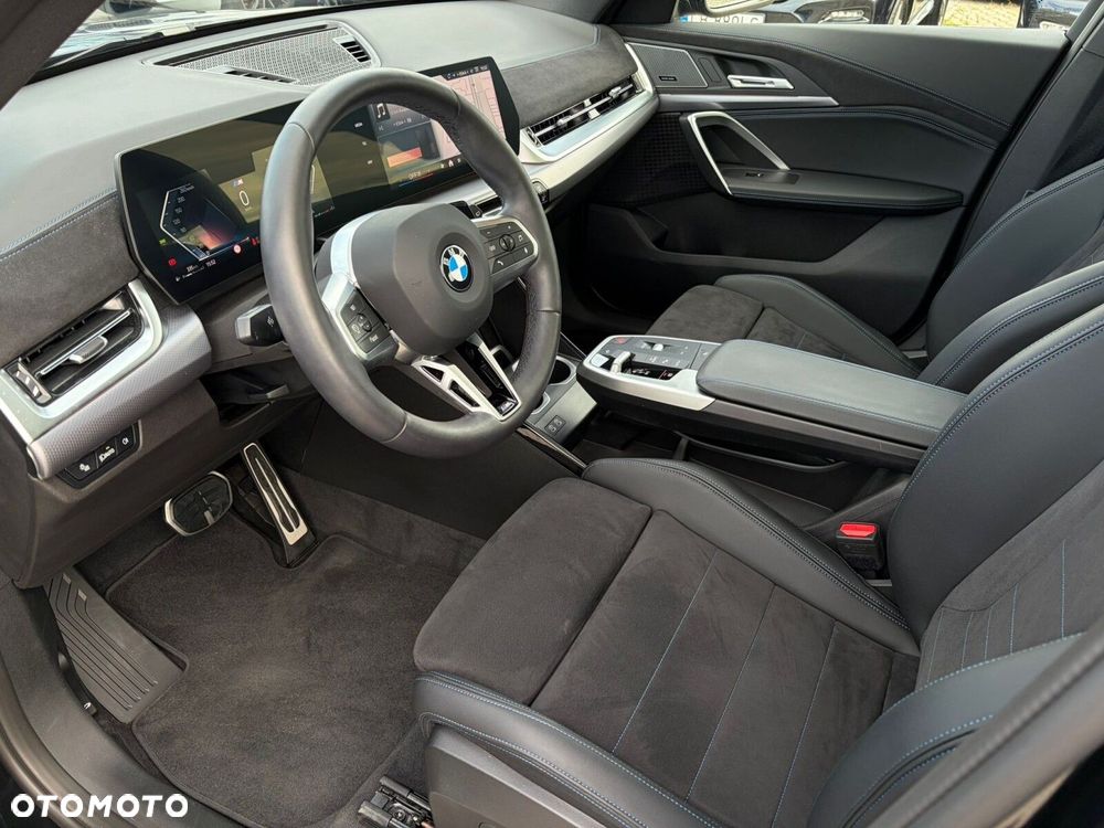 BMW X1 - 13