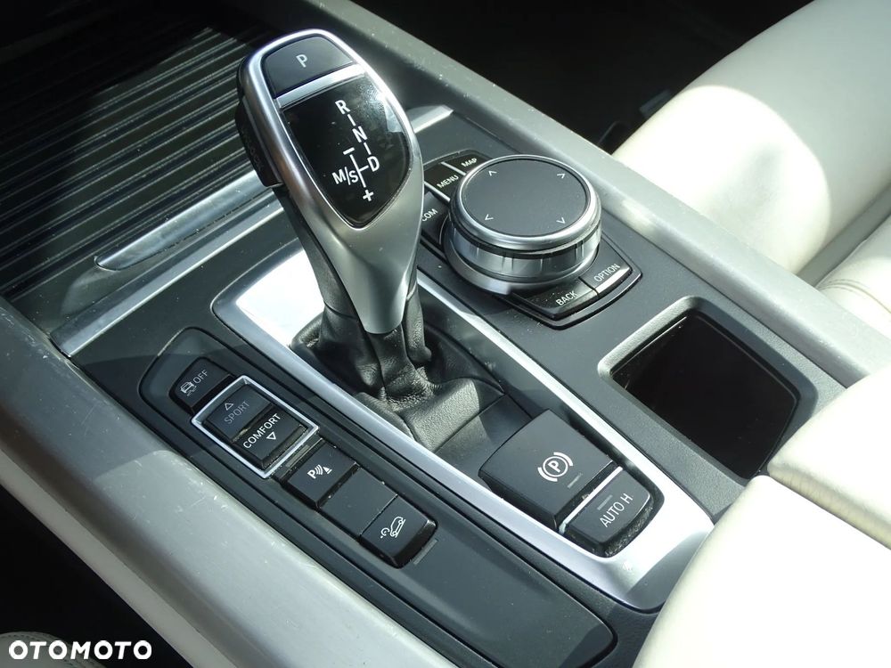 BMW X5 - 16