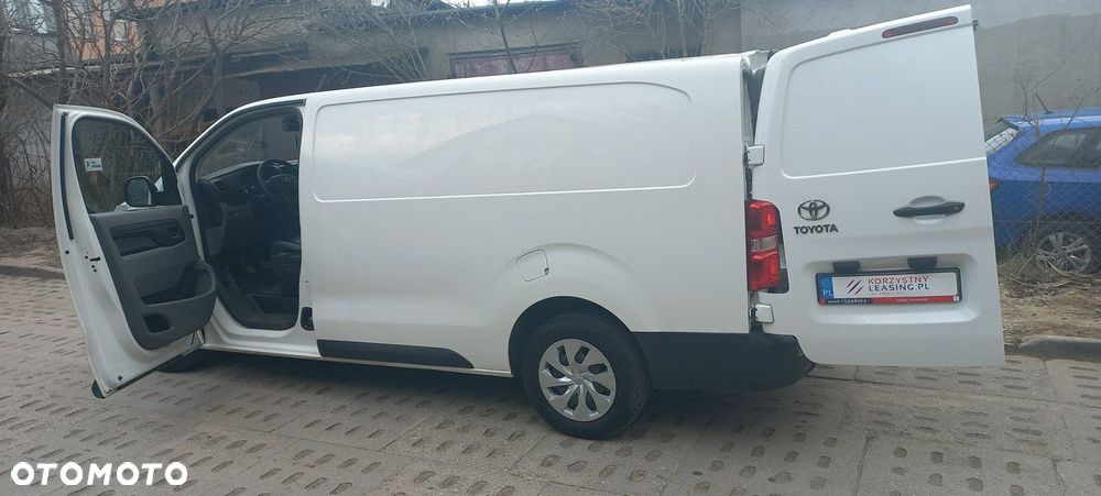 Toyota ProAce - 10