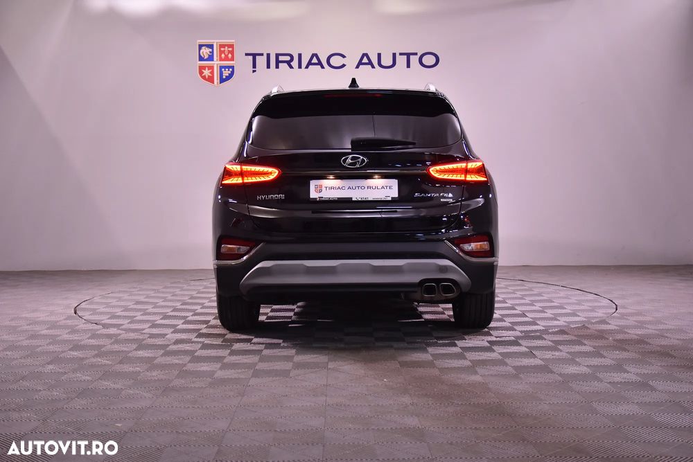 Hyundai Santa Fe - 4