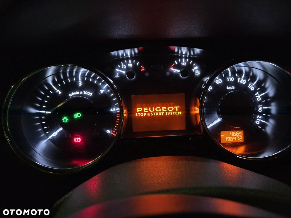 Peugeot 3008 2.0 HDi Active - 6