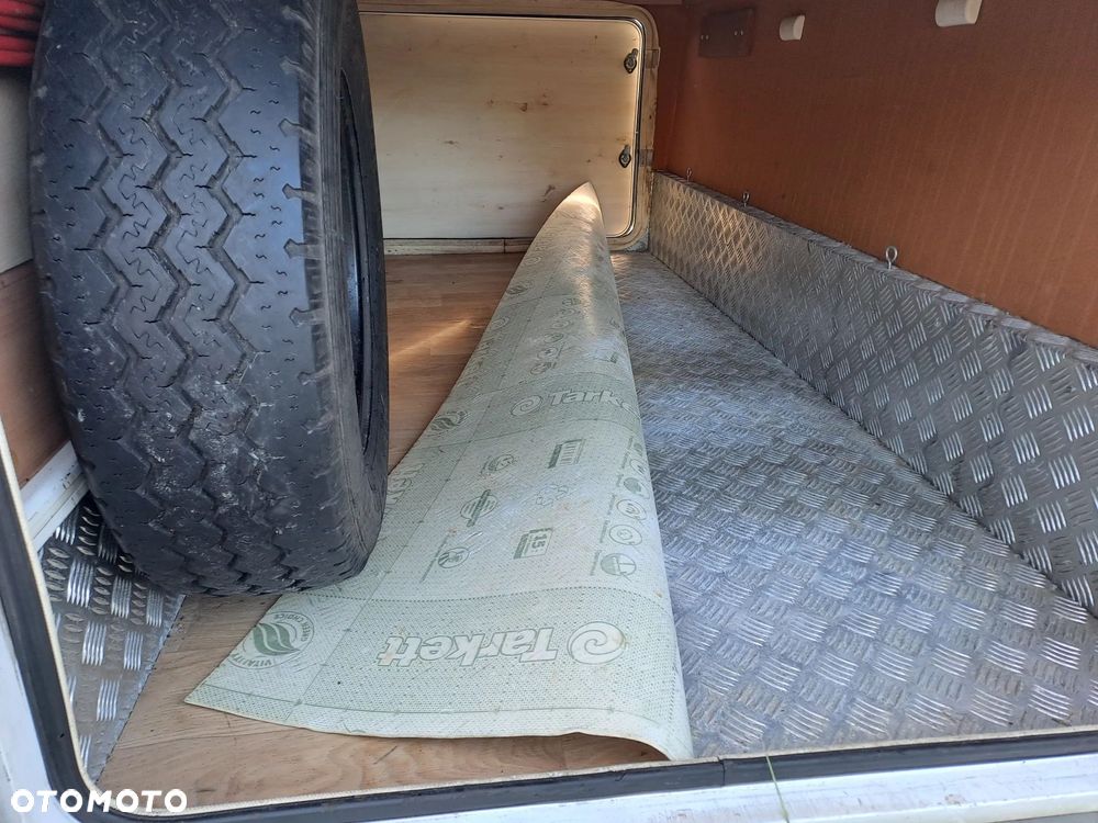 McLOUIS DUCATO - 9