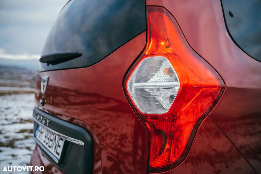 Dacia Lodgy Blue dCi 115 (7-Sitzer) Stepway - 8