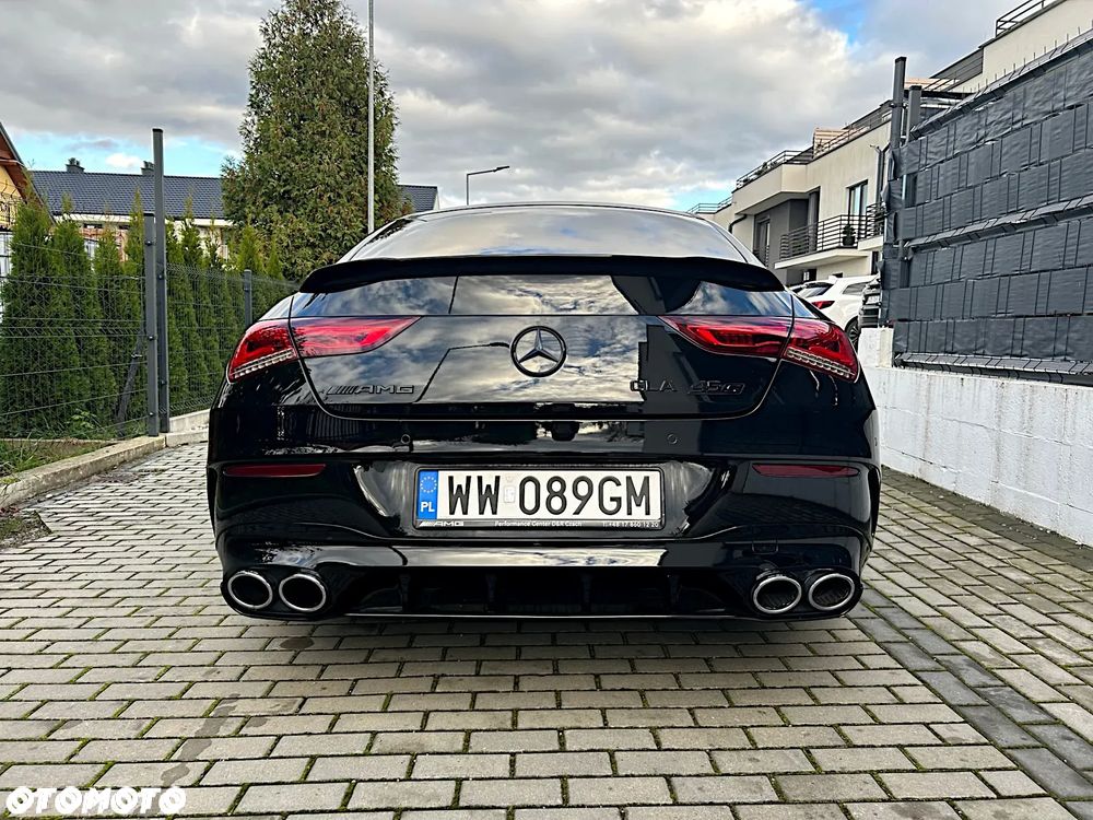 Mercedes-Benz CLA - 12