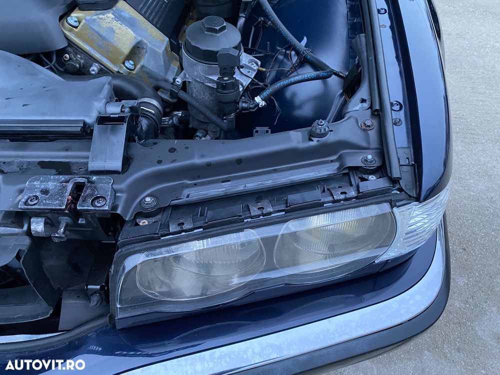 BMW Seria 7 740iA - 40