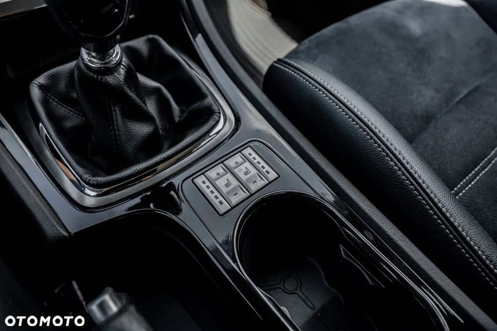 Ford Mondeo 2.5 Titanium X - 28