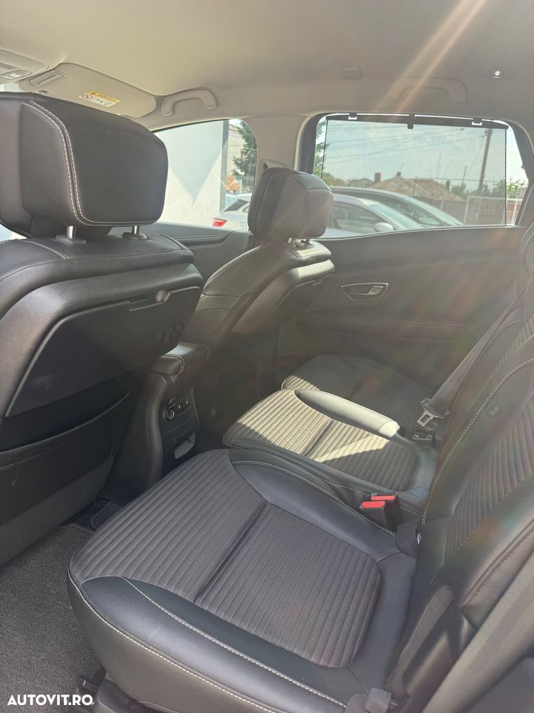 RENAULT Scenic 2018 — imagine 27
