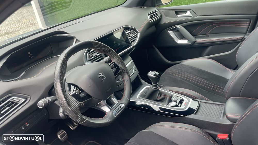 Peugeot 308 SW 1.2 PureTech GT Pack - 7