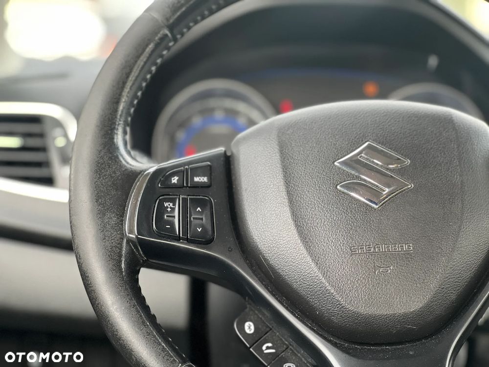 Suzuki Baleno - 17