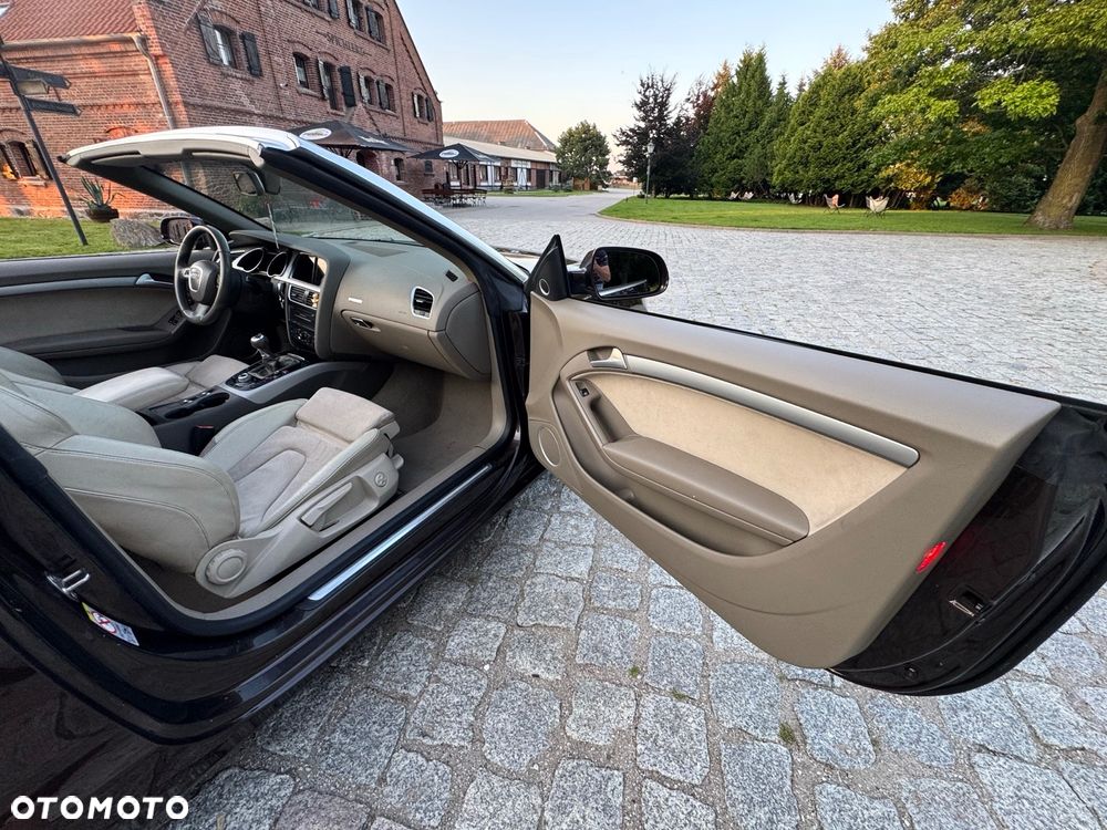 Audi A5 Cabrio - 34