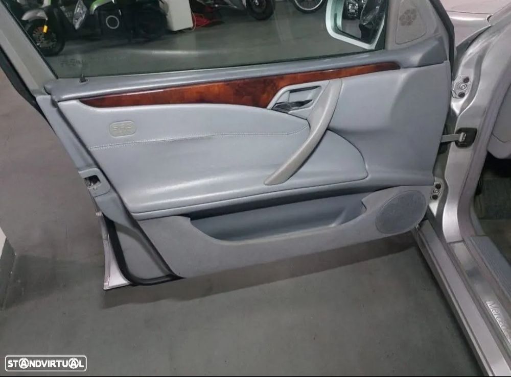 Mercedes-Benz E 220 CDI Avantgarde - 11