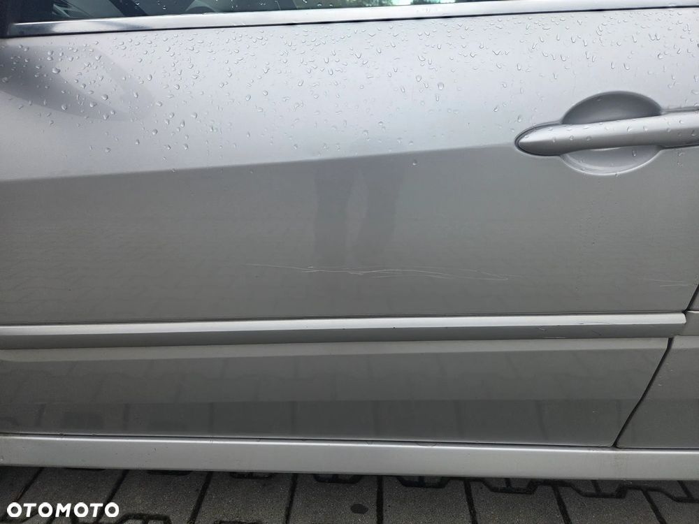Renault Laguna - 4