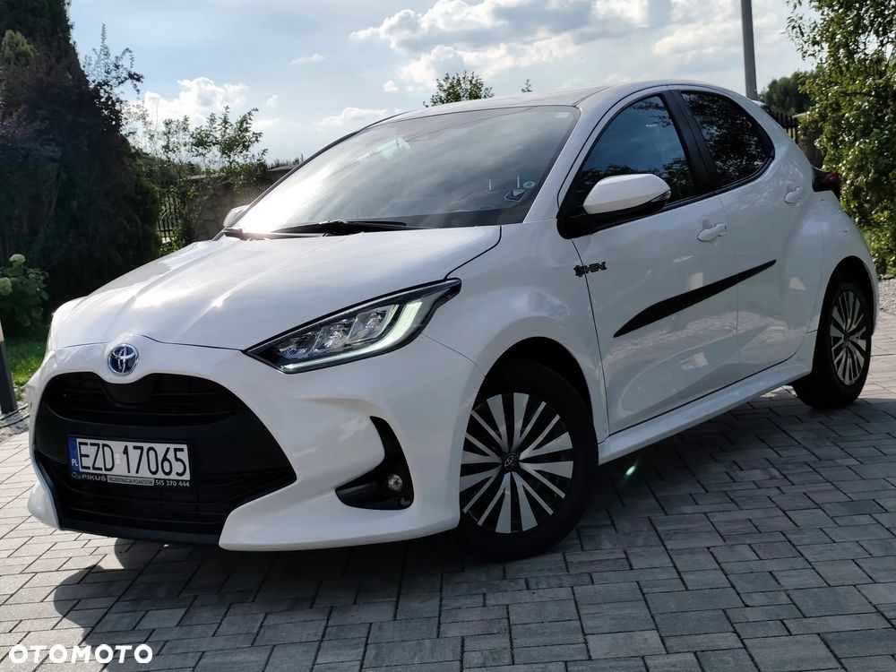 Toyota Yaris Hybrid 1.5 Premiere Edition - 1