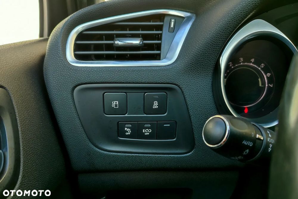 Citroën DS4 PureTech 130 Stop&Start SoChic - 13