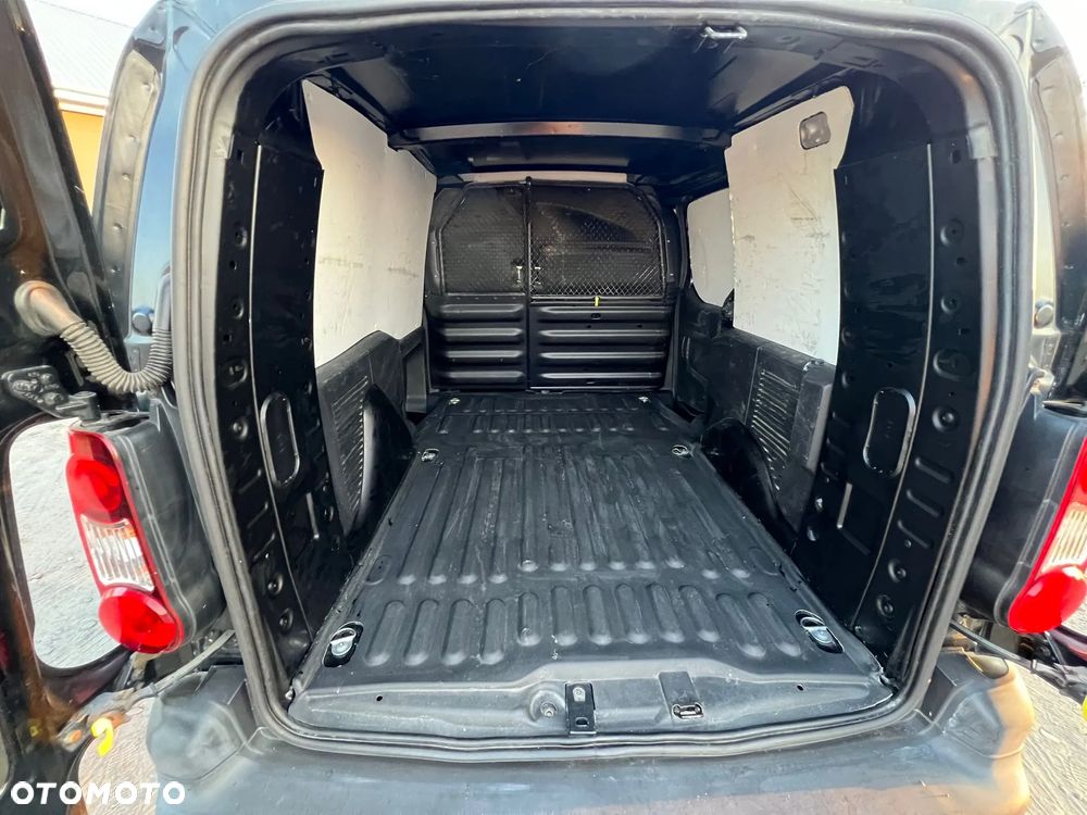 Citroën BERLINGO - 13
