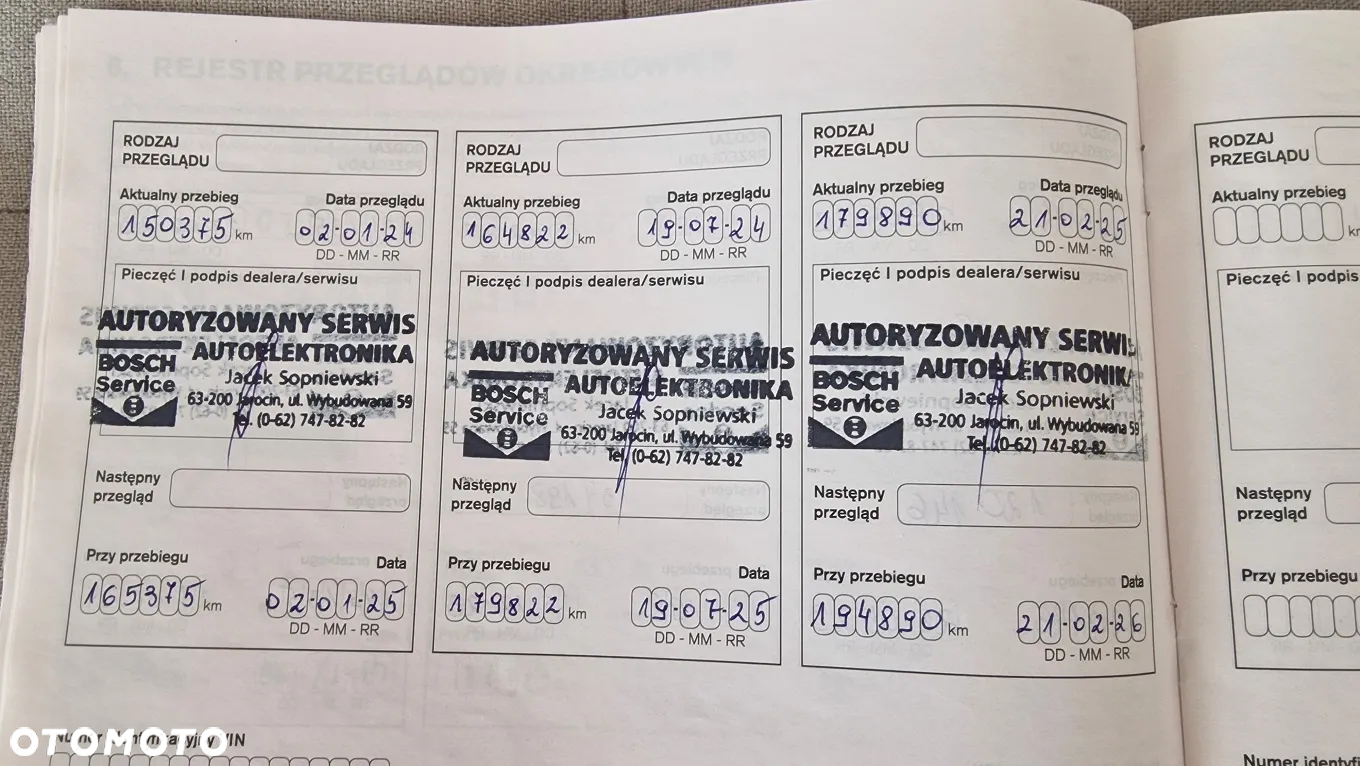 Nissan Qashqai 1.6 DCi 4x4 N-Connecta - 19