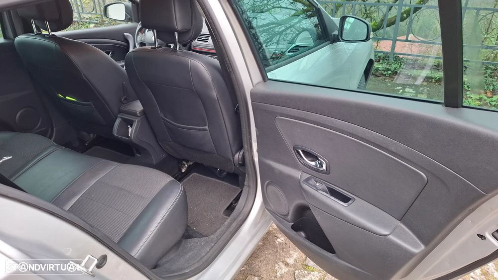 Renault Mégane Sport Tourer 1.5 dCi GT Line SS - 16