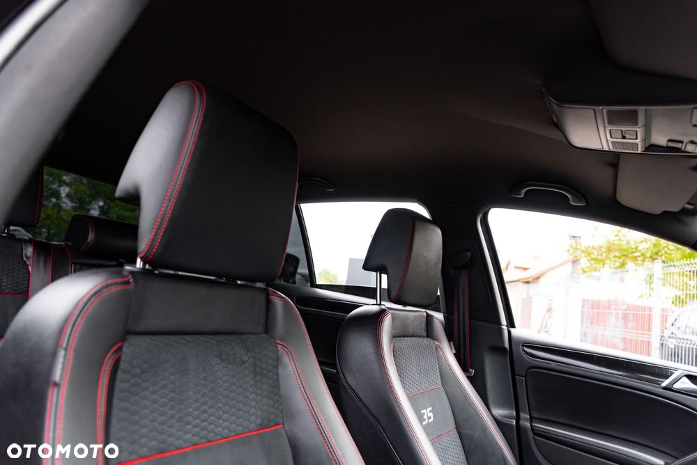 Volkswagen Golf 2.0 GTI Edition 35 - 31