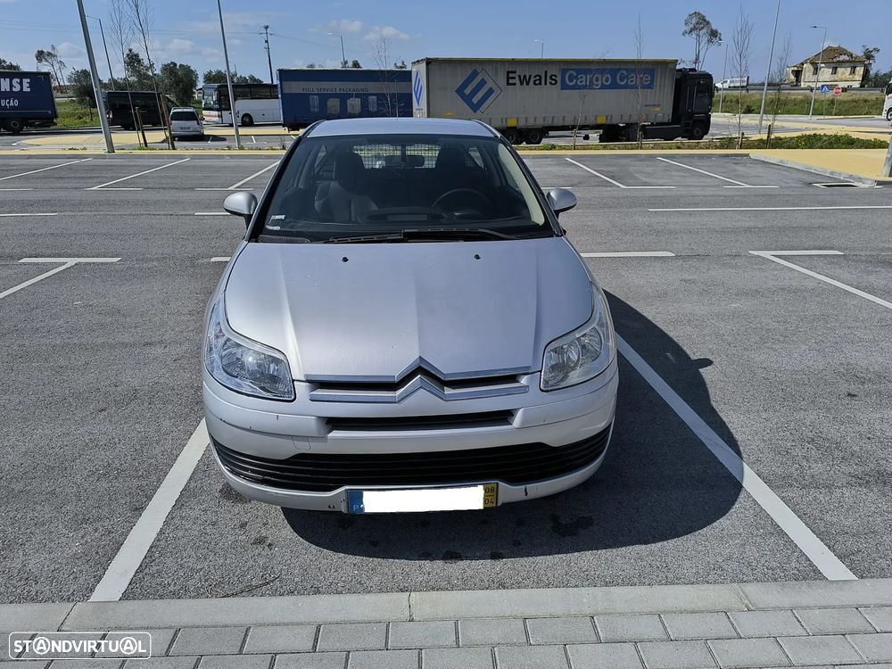 Citroën C4 1.6 HDi VTR - 2
