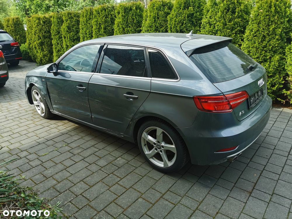 Audi A3 Sportback 2.0 TDI S tronic sport - 8