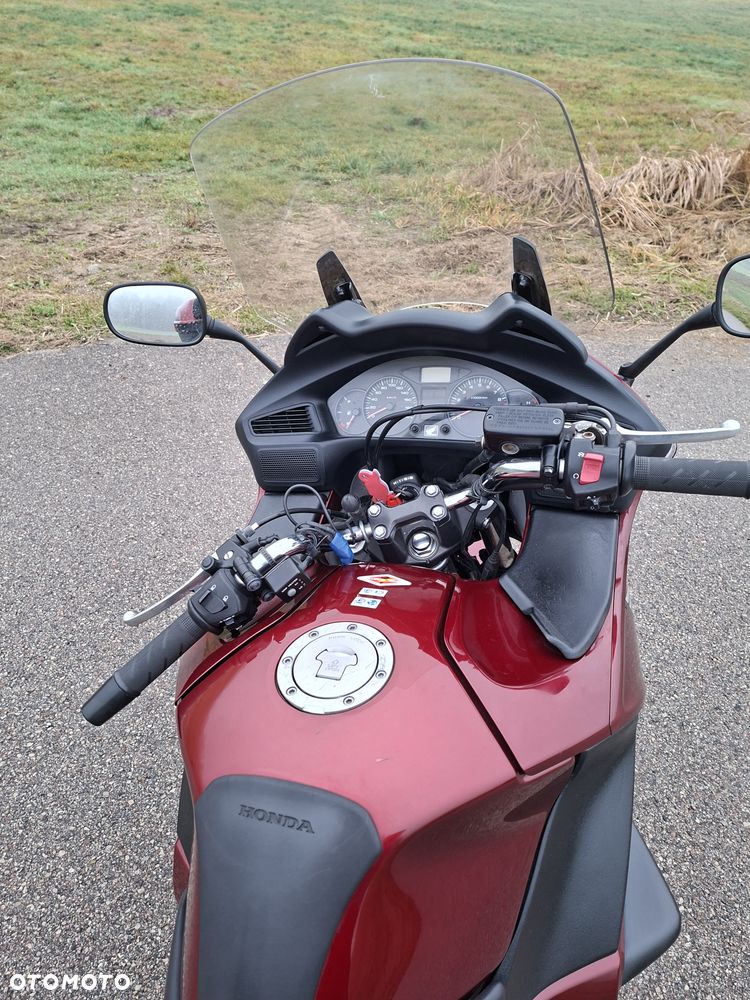 Honda NT - 12