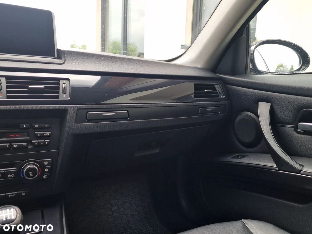 BMW Seria 3 - 28