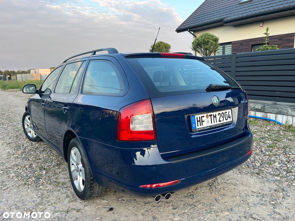 Skoda Octavia 2.0 TDI DSG Elegance - 19