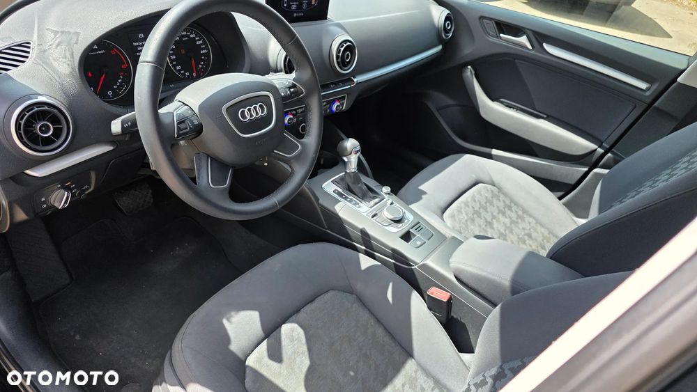 Audi A3 Sportback - 10