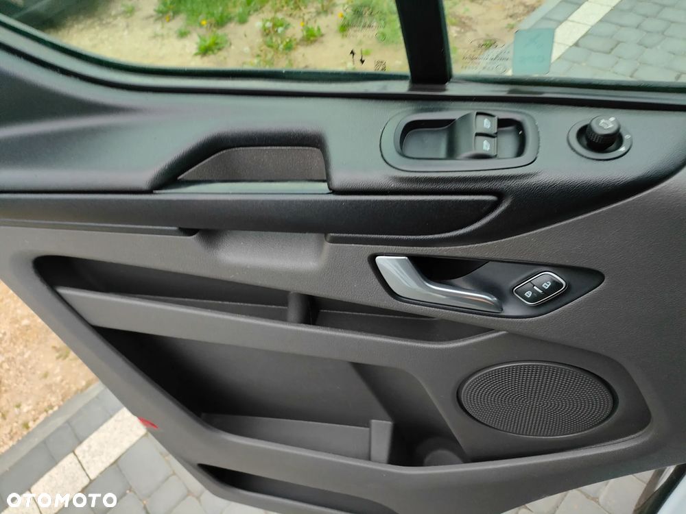 Ford TRANSIT CUSTO 2021 2,0 TDCI 130KM L2H1 LONG EURO6 BRUTTO VAT 23% - 15