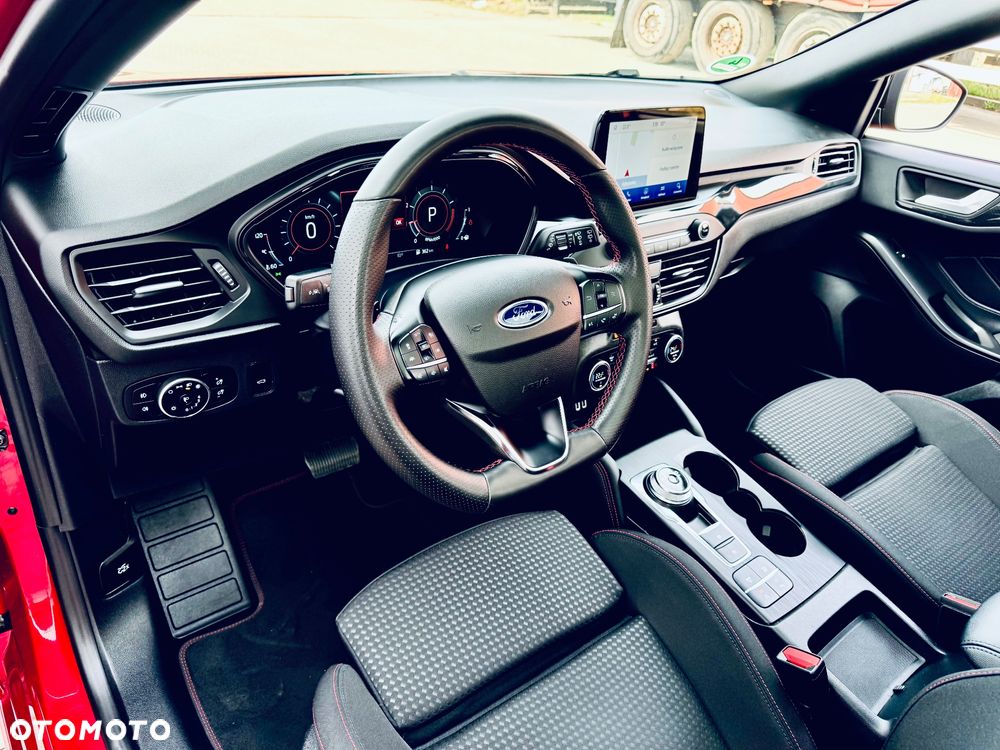 Ford Focus 1.5 EcoBoost STart-Stopp-System ST-LINE - 26